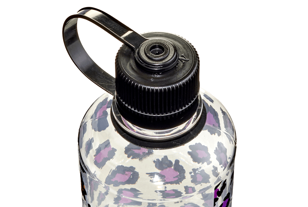 Nalgene product detail: 16oz Narrow Mouth Animal Print Bottles N4 — 16oz Narrow Mouth Animal Print Bottles