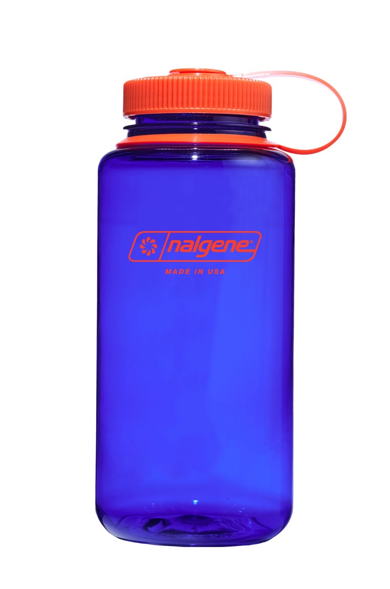 Nalgene product detail: 32oz Wide Mouth Bottle D5 — 32oz Wide Mouth Bottle