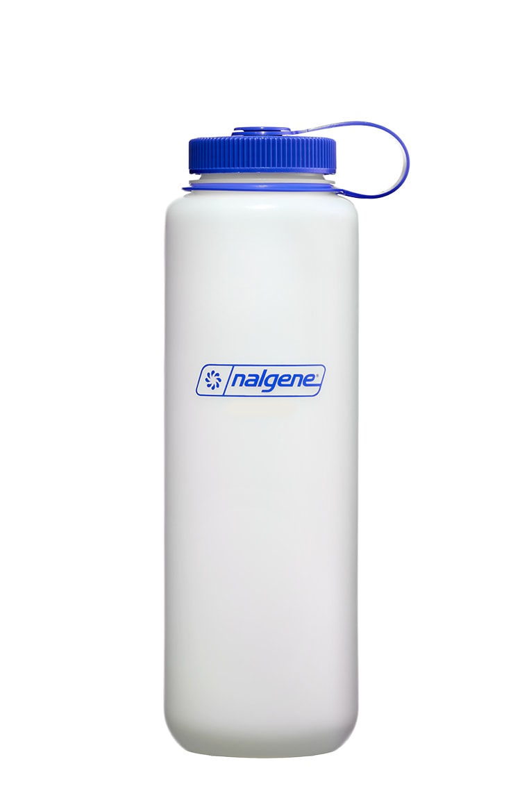 Nalgene product detail: 48oz Wide Mouth Ultralite Bottle T6 — 48oz Wide Mouth Ultralite Bottle