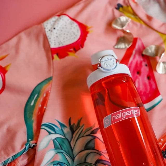 Nalgene product view: 24oz On-The-Fly Lock-Top Bottle M1 — 24oz On-The-Fly Lock-Top Bottle