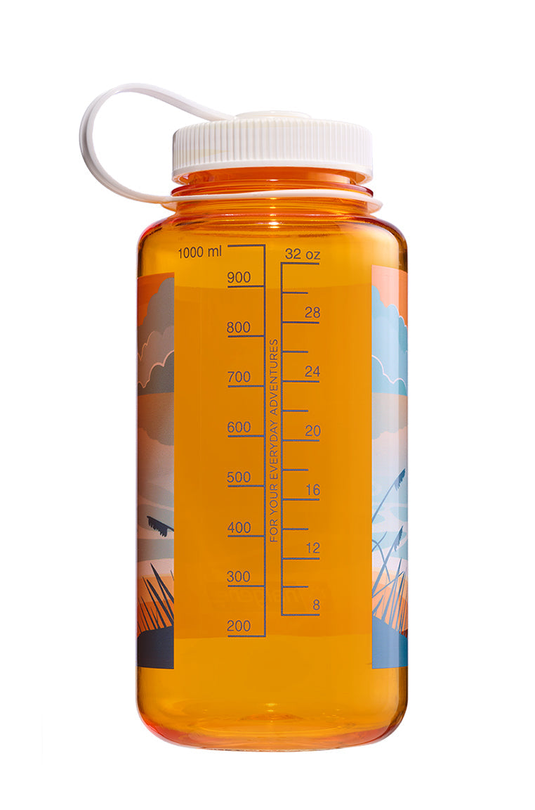 Nalgene product view: 32oz WM Negative Landscape J1 — 32oz WM Negative Landscape